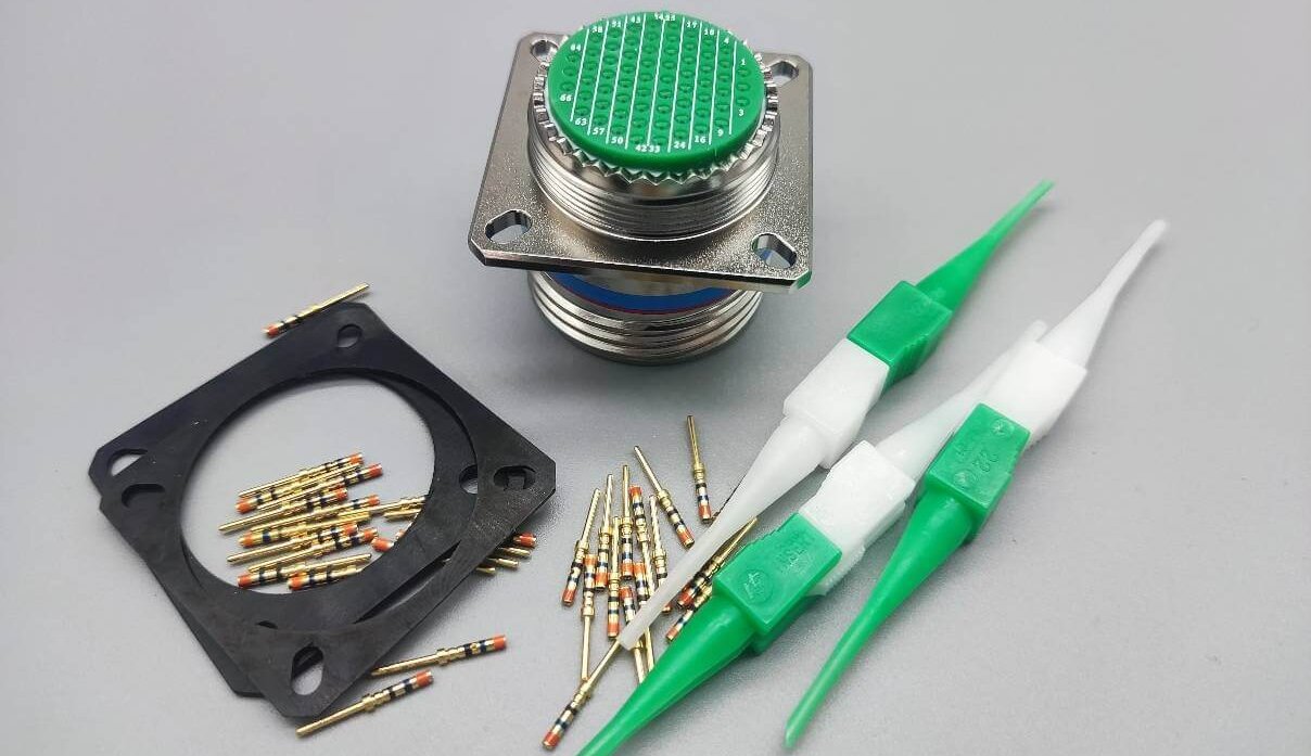 military connector vs industrial connector